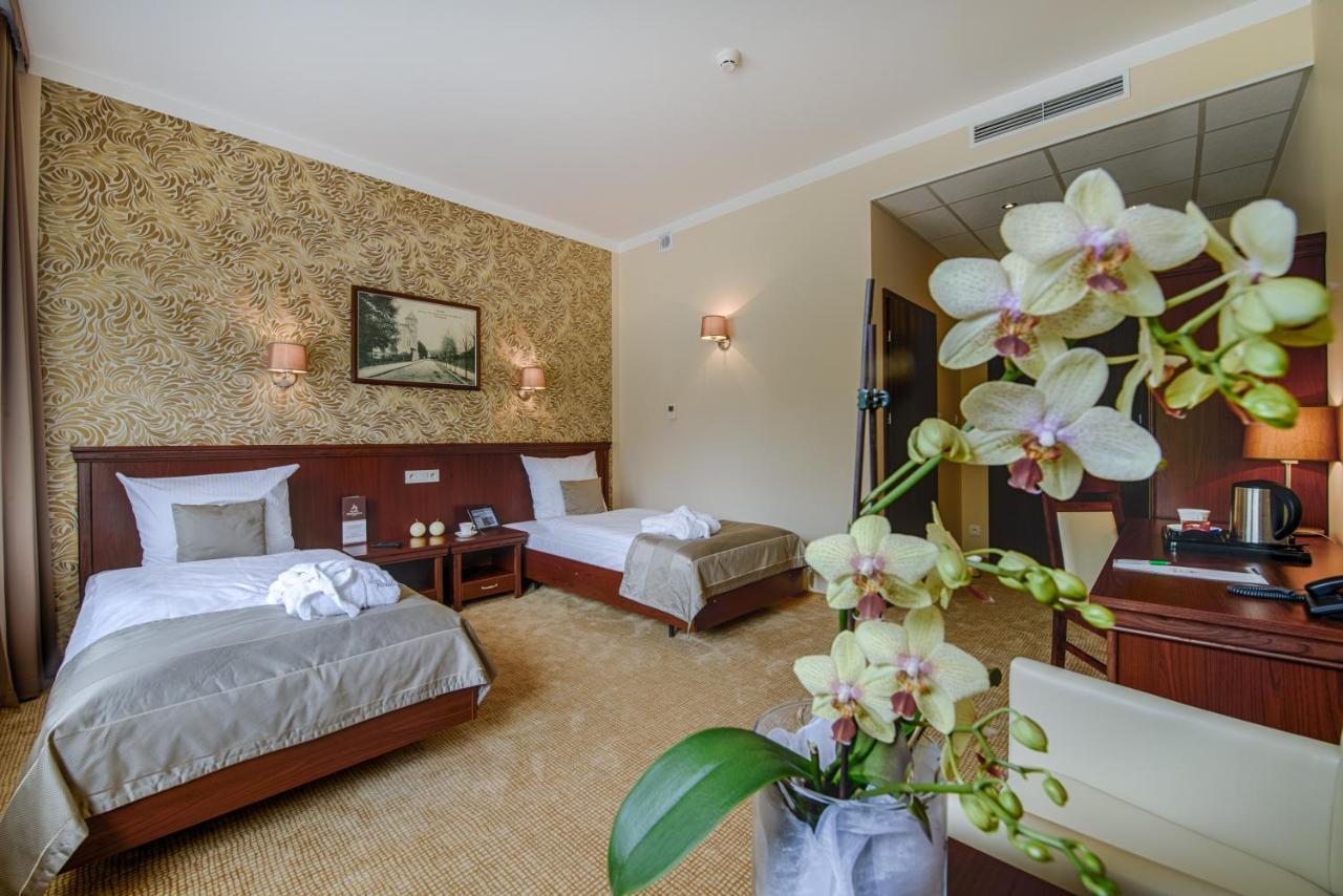 Hotel Trzebnica Rom bilde